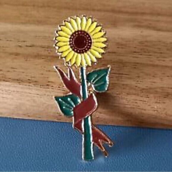 3/20 Sunflower Flower Enamel Pin - Picture 1 of 1